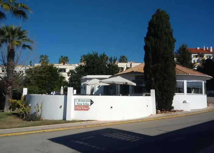 Beauty & Cozy Apartment *